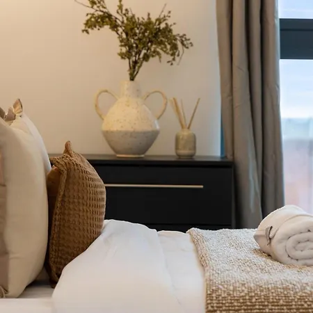 Stylish 2br Near Man Utd, Cricket Stadium & Apartamento