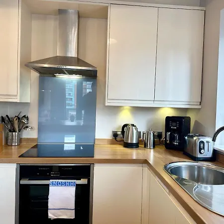 Apartamento Stunning Floor Flat In The Heart Of