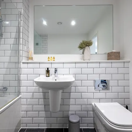 Apartamento Stylish 2br Near Man Utd, Cricket Stadium &