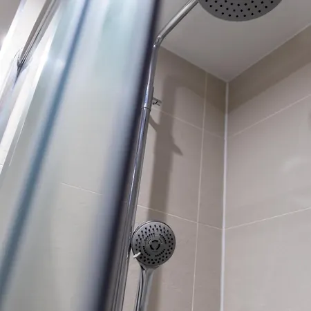 Modern 2-bed Ensuite In The Baileys Apartment Manchester