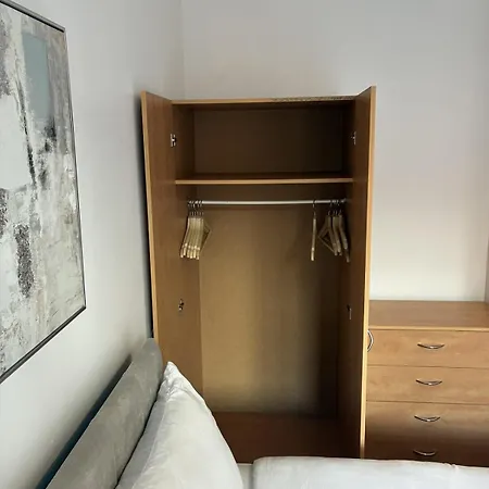 Northern Quarter 2-bed, Sleeps 6 With Balcony *
