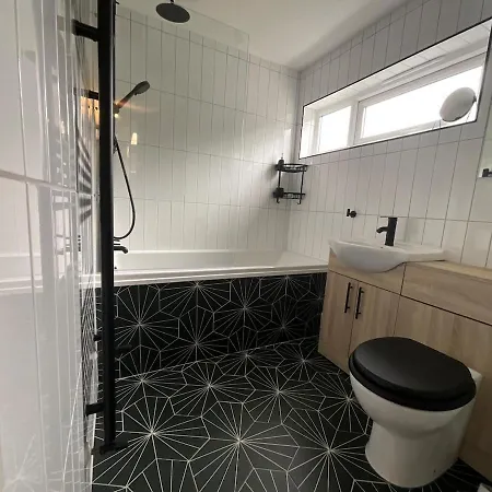 Stylish Near Centre Апартаменты *