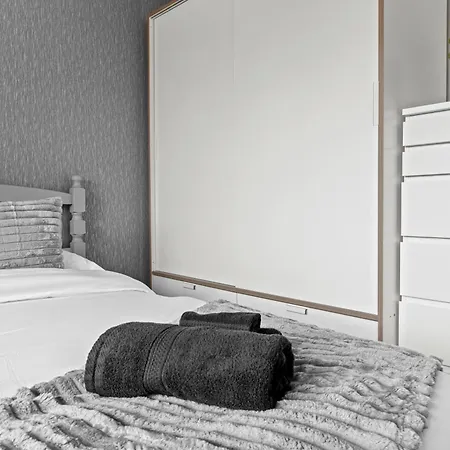 2br Long Perks Free Parking Prime Spot マンチェスター