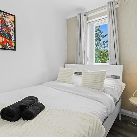 2br,prime Location Pad,free Parking,ps4,wifi,tourists