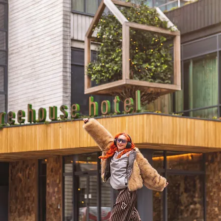 Treehouse 4* Μάντσεστερ