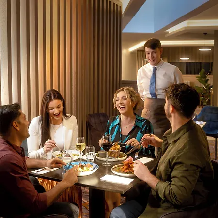 Maldron Centre Hotel 4*