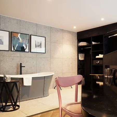 Voco - Centre By Ihg Ξενοδοχείο