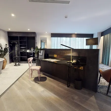 Ξενοδοχείο Voco - Centre By Ihg 4*