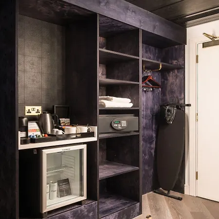 Voco - Centre By Ihg Ξενοδοχείο 4*