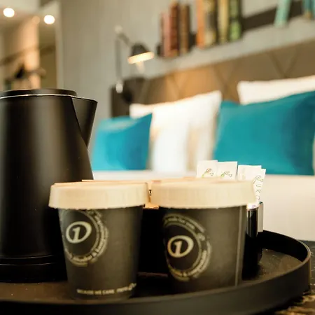One Manchester-st. Peter's Square Hotel