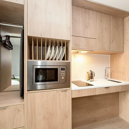 Wilde Centre Hotel 4*