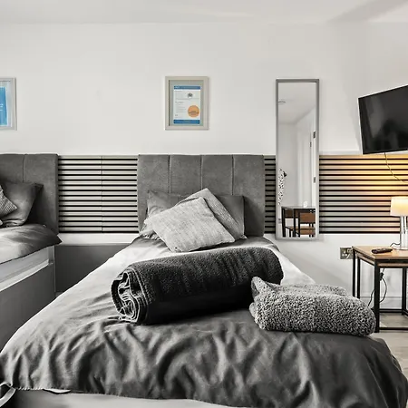 Appartement 10min To - Free Parking - Private - Contractor Friendly Manchester