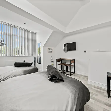Appartement 10min To - Free Parking - Private - Contractor Friendly Manchester