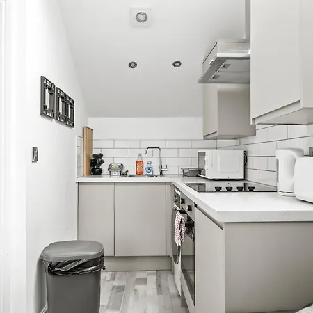 Appartement 10min To - Free Parking - Private - Contractor Friendly Manchester