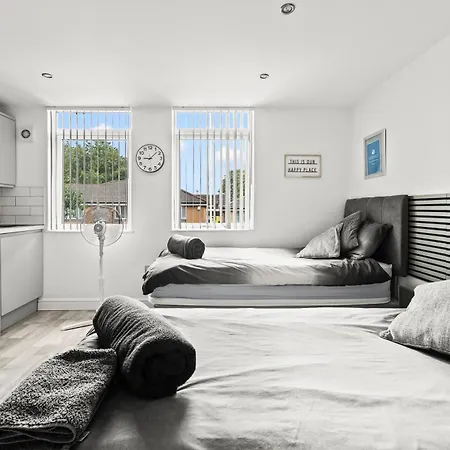 Appartement 10min To - Free Parking - Private - Contractor Friendly Manchester