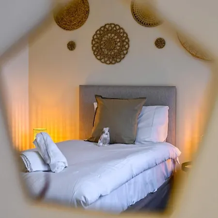 Cosy 4-bed House L Garden L Free Parking L Wifi L Specious L Hosted By The Cosy Corner Nationwide * Manchester