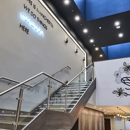 - Centre By Ihg Manchester