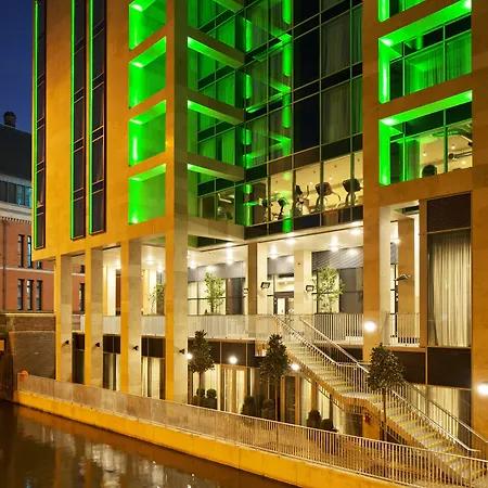 - Centre By Ihg