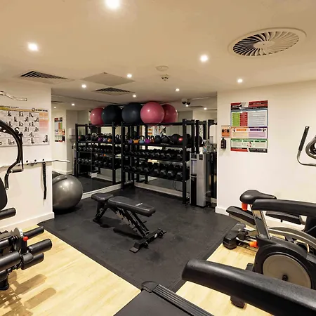 Otel Cove Minshull Street 4*