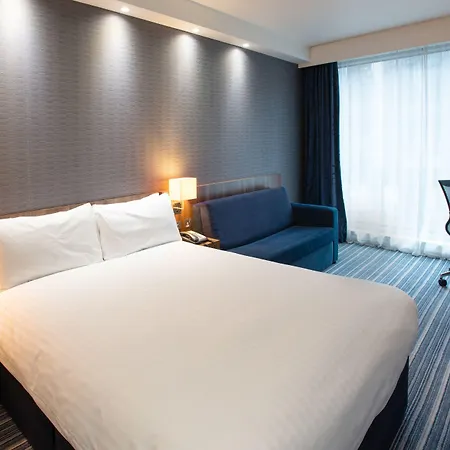 Hotel Express Centre Arena By Ihg