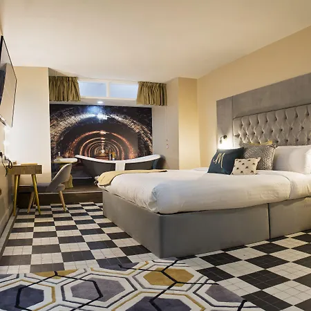 Hall Hotel Manchester