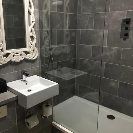 Hotel Hall