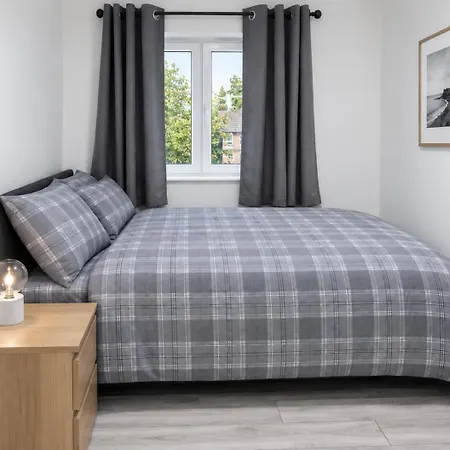 Apartamento Cozy Modern 3 Bed, 2 Bedroom - Secure Parking - Close To Centre And Old Trafford *