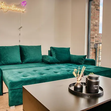 Apartamento 2-bed Balcony Close To Centre *