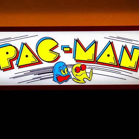 Spacious 4 Bedroom House With Pacman,darts, Netflix By Vista Short Lets Apartamento