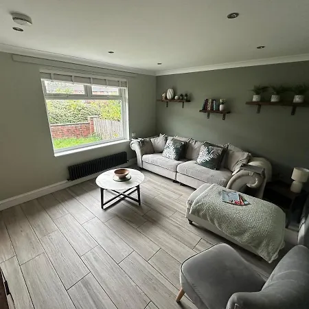 Jackies Nest * Mánchester