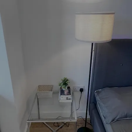 Spacious En-suite In High-rise Media Mánchester