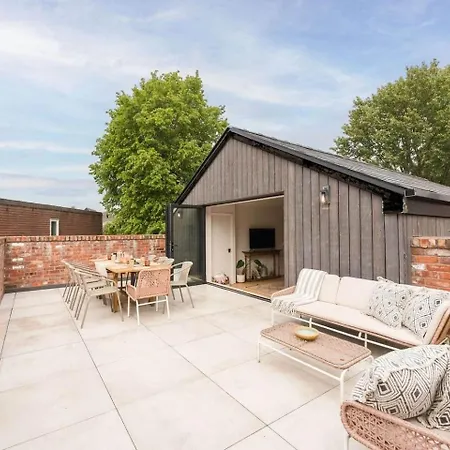 Luxury Barnhouse, Rooftop, 5 Ensuites, Сasa de vacaciones Mánchester