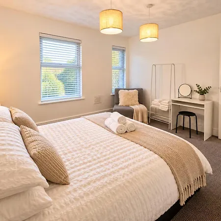 Сasa de vacaciones Cosy Sleeps 7 Close To Centre