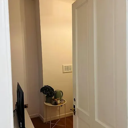 Cozy Private In Centre *