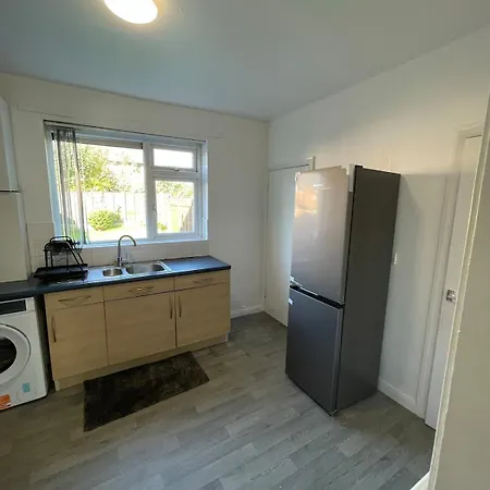 3-bedroom In Trafford With Free Parking Mánchester