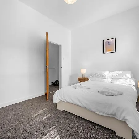 2-bed In Parking & Wi-fi Сasa de vacaciones Mánchester