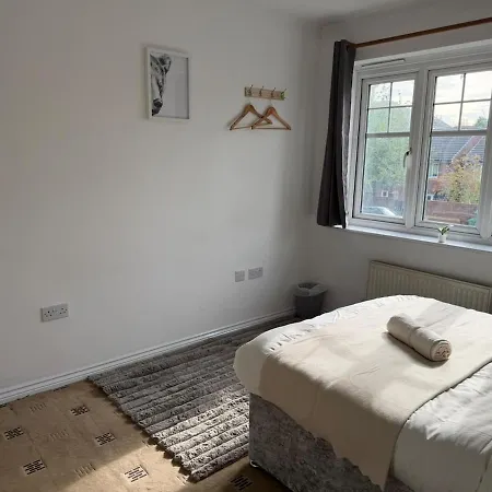Spacious 6br Free Parking *