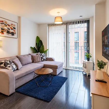 Apartment 2 Bed City Centre Apartment With Private Balcony - Northern Quarter & Piccadilly *