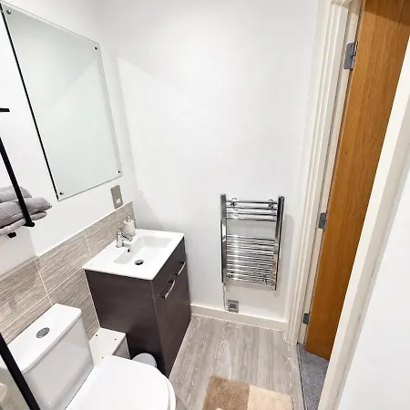 Apartamento 2br Salford Haven With Balcony In Greater Mánchester
