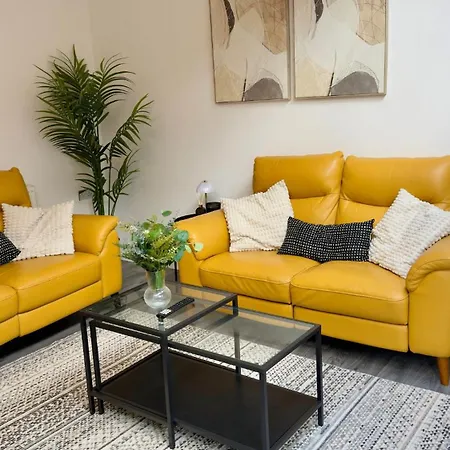 Spacious 4-bed For Families&corporate