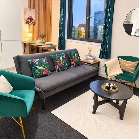 Premium 2br • Free Parking • Access Mánchester