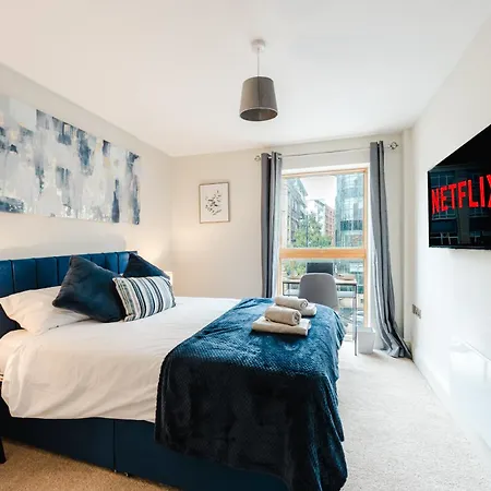 Apartamento Modern 1br Piccadilly - Terrace Views - Sleeps 4 *