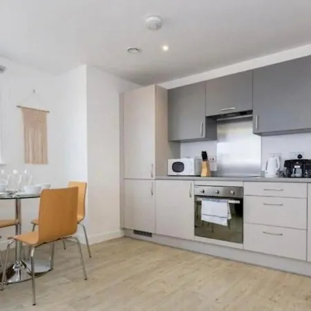 Stylish 2br Salford Quays & Mediacity