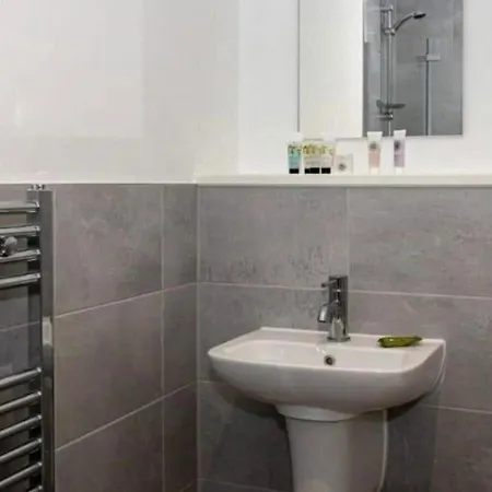 Apartamento Stylish 2br Salford Quays & Mediacity