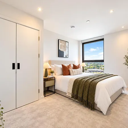 Noire Residences *