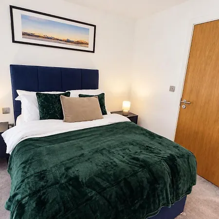 Apartamento 2br Salford Haven With Balcony In Greater *