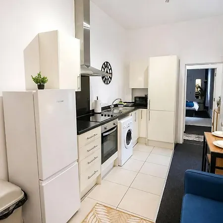 Luxury 1br • Free Parking • Access Apartamento *