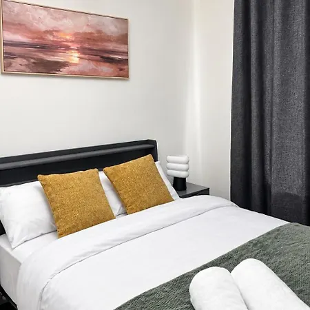 Apartamento Spacious 4 Bedroom House Close To Centre