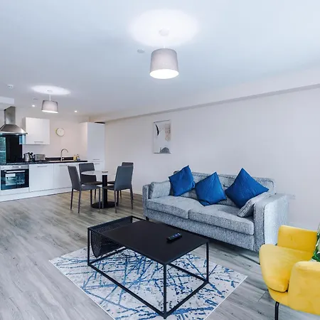 Bright And Modern 2bdr 2ba Relaxing Mánchester
