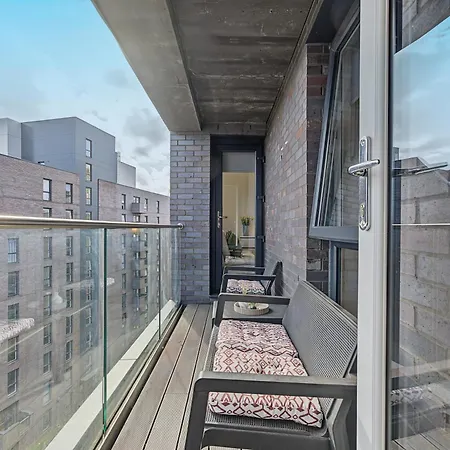 Centre 2br • Workspace • Gym • Parking Spot Mánchester